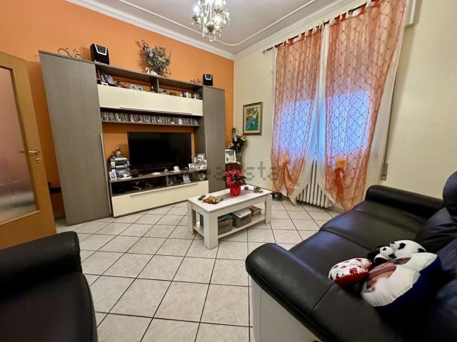 Appartamento in vendita a Ferrara, Reggio Emilia