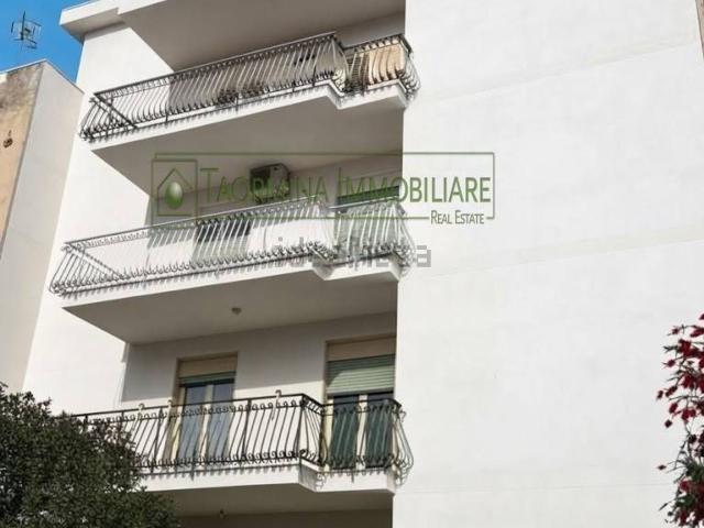 Appartamento in vendita a Gaggi, Messina