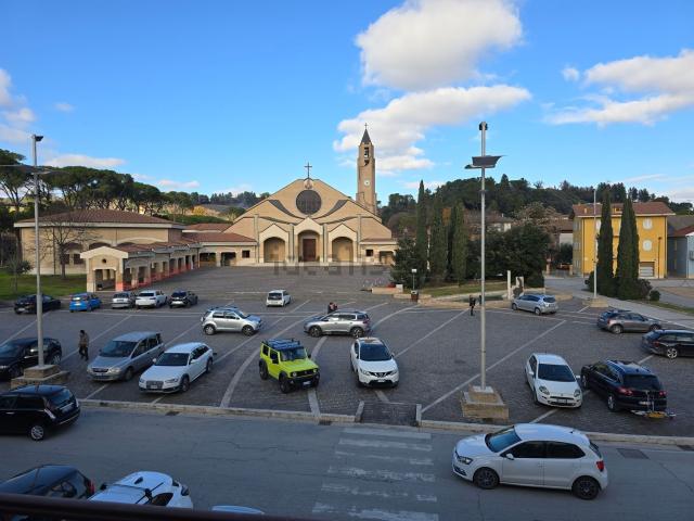 Appartamento in vendita a Marche, Macerata
