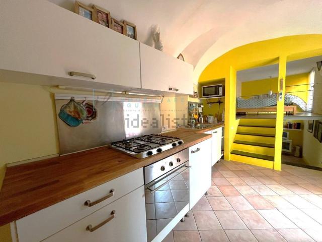 Appartamento in vendita a Pieve Di Teco, Liguria