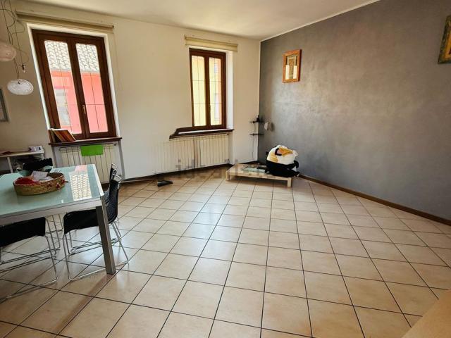Appartamento in vendita a Castano Primo, Lombardia