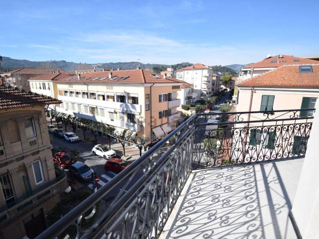 Appartamento in vendita a Diano Calderina, Diano Marina