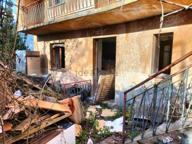 Appartamento in vendita a Chatillon, Aosta