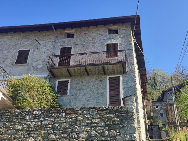 Appartamento in vendita a Gravedona ed Uniti, Gravedona