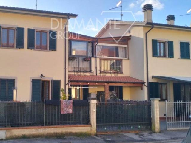 Appartamento in vendita a Cortona, Toscana