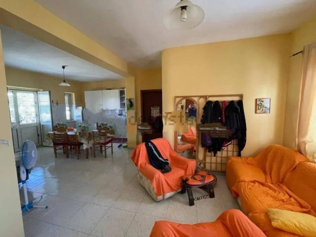 Appartamento in vendita a Calabria, Vibo Valentia