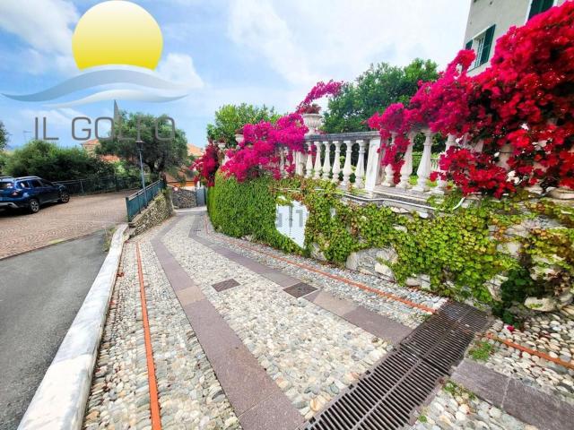 Appartamento in vendita a San Bartolomeo Al Mare, Liguria
