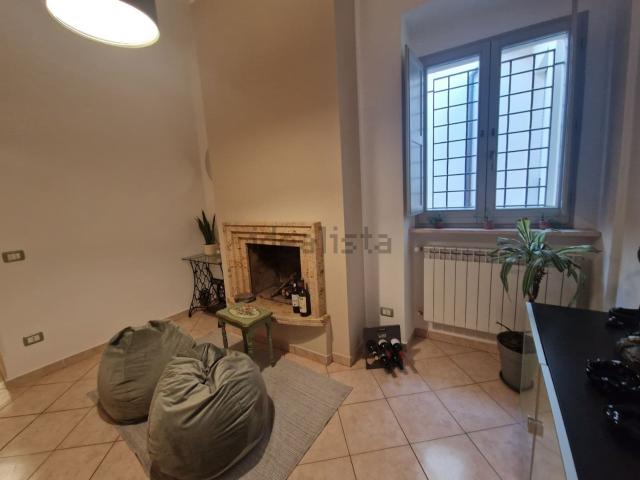 Appartamento in vendita a Borroni, Foligno