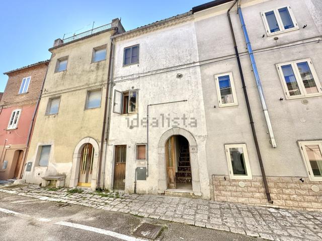 Appartamento in vendita a Petrella Tifernina, Molise