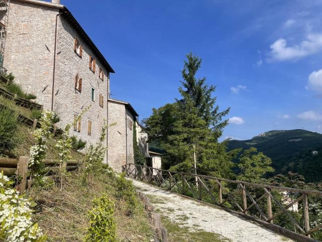 Appartamento in vendita a Sellano, Umbria