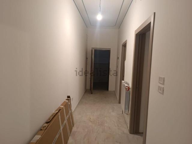 Appartamento in vendita a Infrangibile, Piacenza