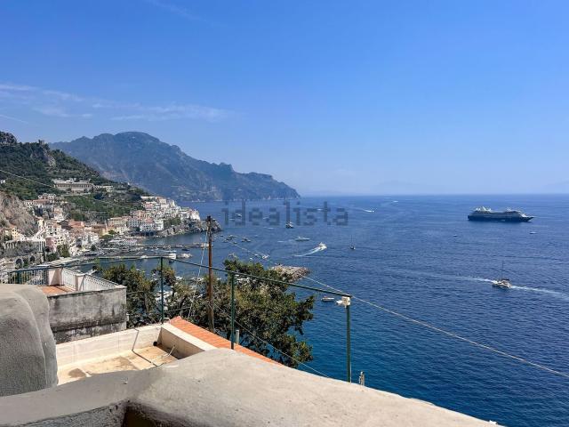 Appartamento in vendita a Amalfi, Campania