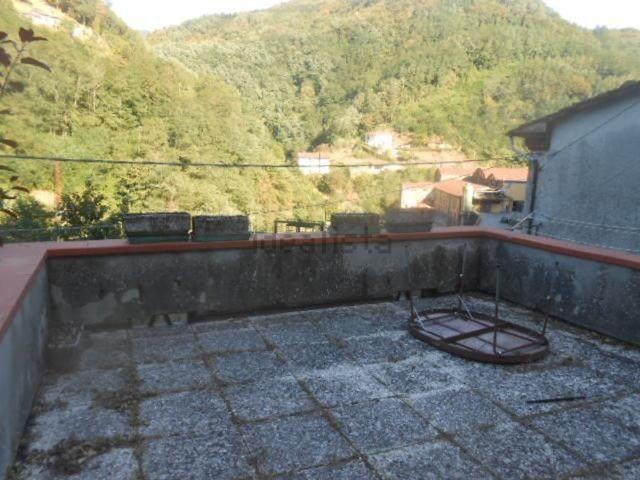 Appartamento in vendita a Piteglio, Toscana