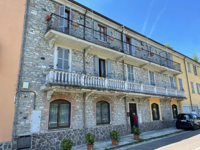 Appartamento in vendita a Bobbio, Reggio Emilia