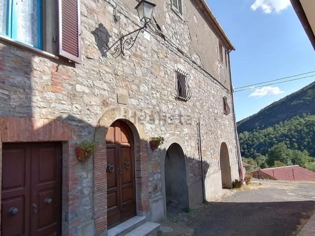 Appartamento in vendita a Unione di Comuni Montani Colline del Fiora, Sorano