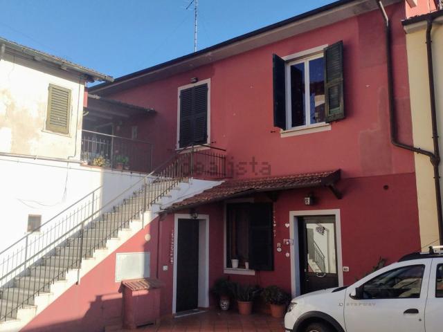 Appartamento in vendita a Sarzana, Liguria