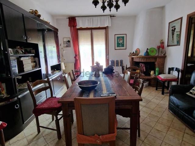 Appartamento in vendita a Serricciolo, Aulla