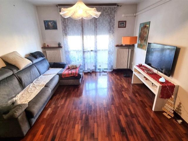 Appartamento in vendita a Quercioli, Parma