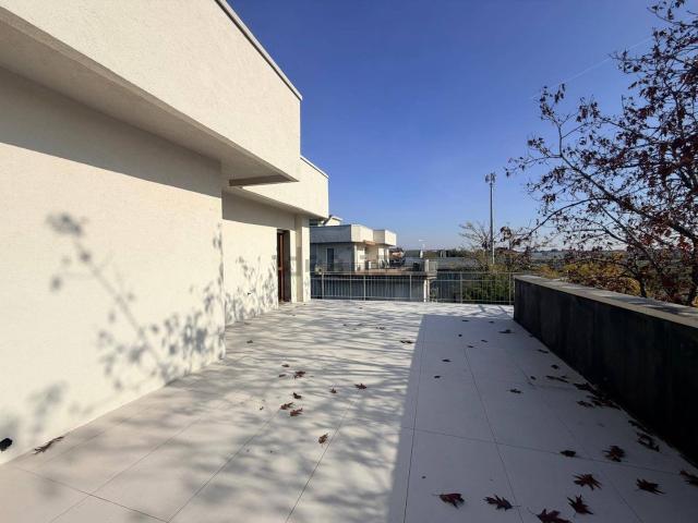 Attico in vendita a Rovato, Brescia