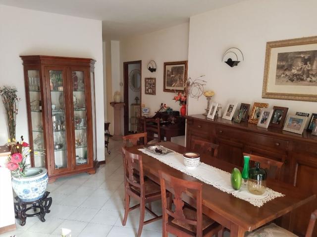 Appartamento in vendita a Santissima Annunziata, Pontremoli