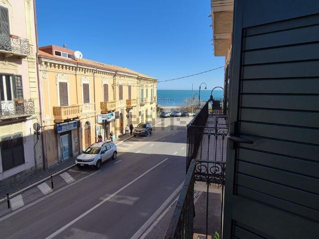 Appartamento in vendita a San Vito Chietino, Abruzzo