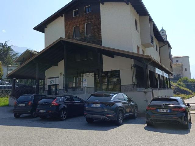 Appartamento in vendita a Berbenno Di Valtellina, Lombardia
