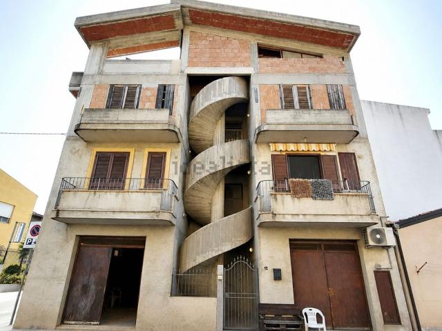 Appartamento in vendita a Belvedere, Falcone