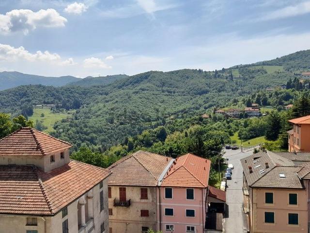 Appartamento in vendita a Crocefieschi, Liguria