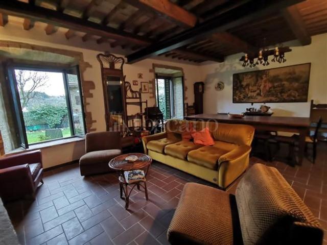 Appartamento in vendita a Murlo, Toscana
