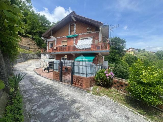 Appartamento in vendita a Ceranesi, Liguria