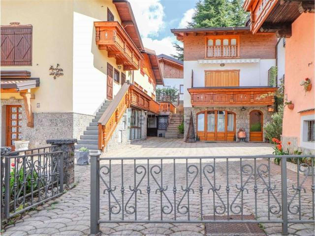 Appartamento in vendita a Dorga, Castione Della Presolana