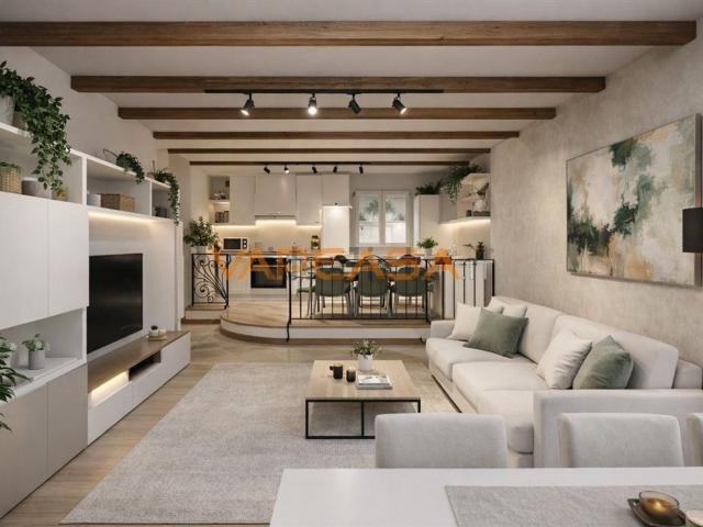 Appartamento in vendita a Romano Di Lombardia, Lombardia