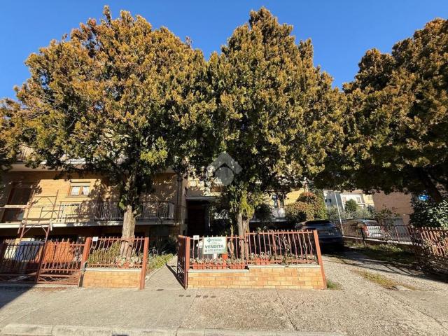 Appartamento in vendita a Gubbio, Umbria