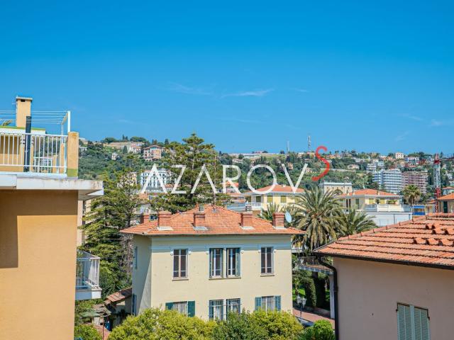 Appartamento in vendita a Bordighera, Liguria