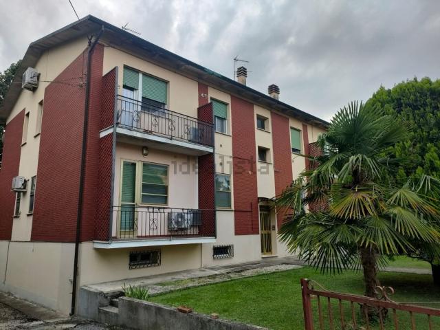 Appartamento in vendita a Ferrara, Reggio Emilia