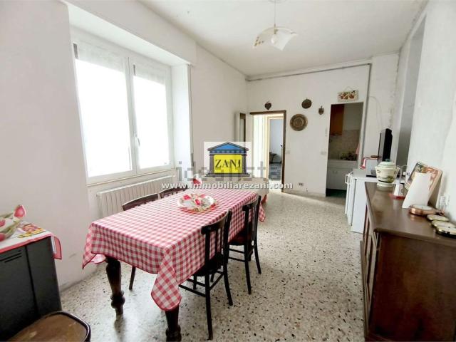 Appartamento in vendita a Salsomaggiore Terme, Reggio Emilia