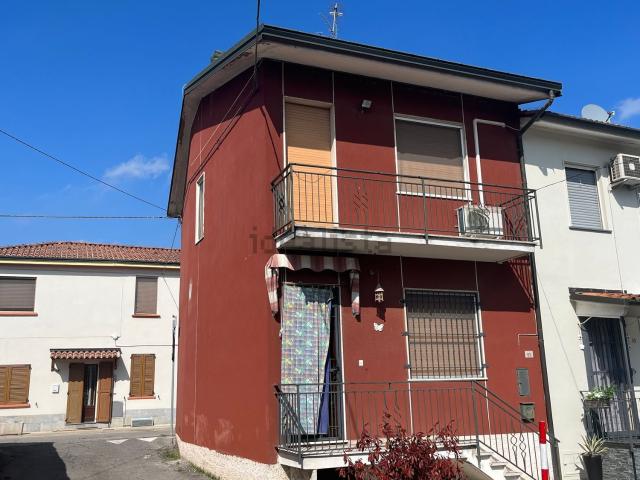 Appartamento in vendita a Chignolo Po, Lombardia