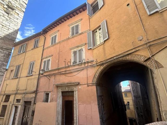 Appartamento in vendita a Sant'Erminio, Cenerente