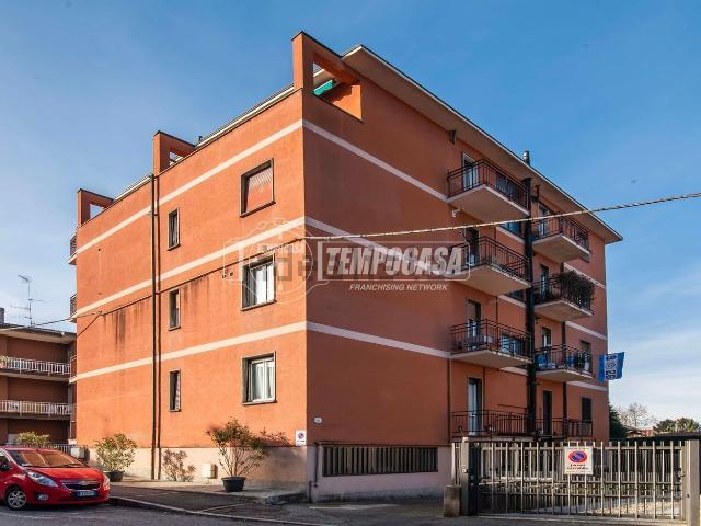 Appartamento in vendita a Como, Lombardia