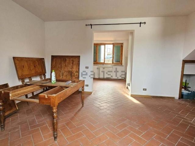 Appartamento in vendita a Carmignano, Toscana