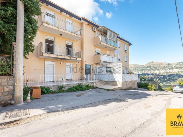 Appartamento in vendita a Villaciambra, Monreale