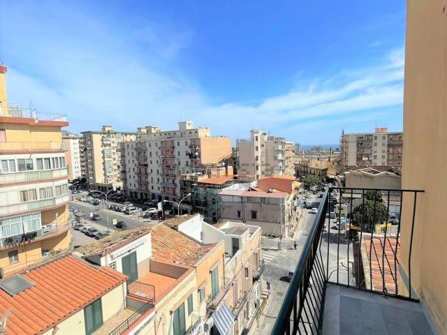 Appartamento in vendita a III Circoscrizione, Palermo