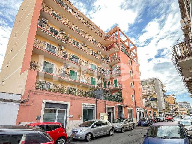 Appartamento in vendita a Picanello, Catania