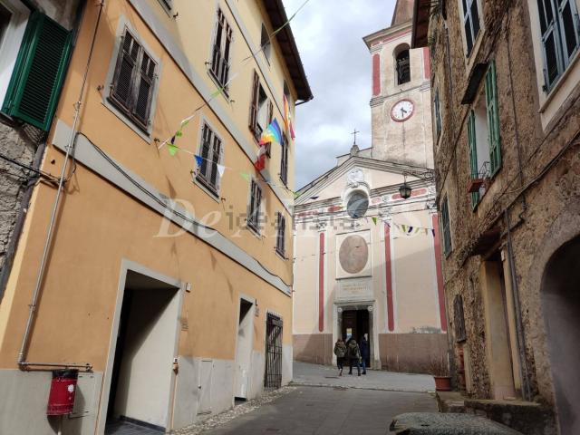 Appartamento in vendita a Isolabona, Liguria