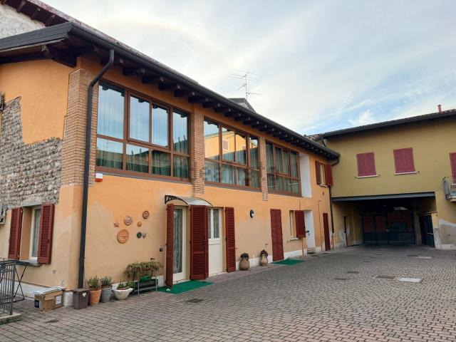 Attico in vendita a Chiari, Lombardia