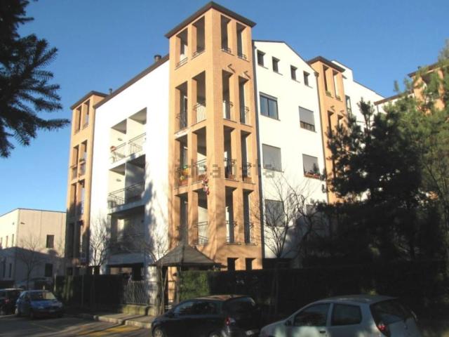 Appartamento in vendita a Lissone, Lombardia