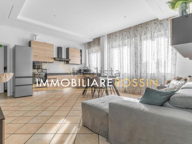 Appartamento in vendita a Buccinasco, Milano