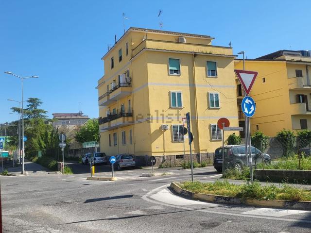 Appartamento in vendita a Monterotondo Scalo, Roma Capitale