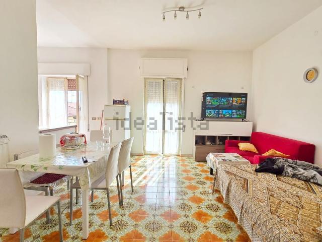 Appartamento in vendita a Villaggio Rinascita, Roma Capitale