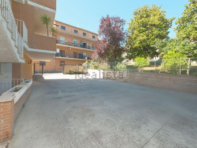 Appartamento in vendita a Roma Capitale, Lazio